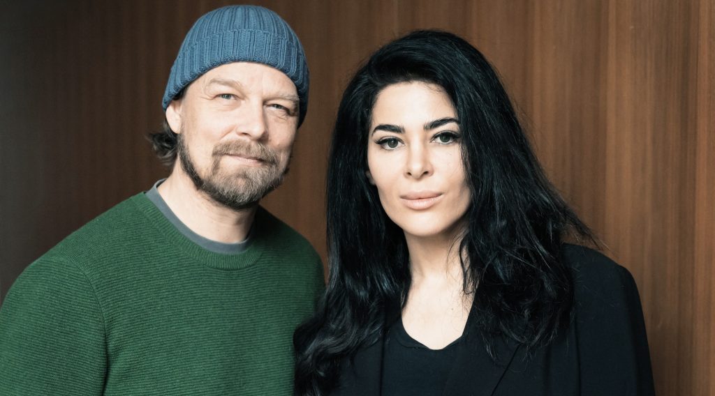 Lars Jessen und Samira El Ouassil haben 2024 die Künstlerische Leitung beim Deutschen Filmpreis